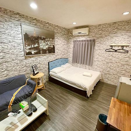 Fengchia Provence Jr Apartment Taichung Exterior photo